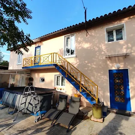 Maisonfleurie Apartment